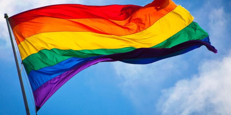 Morador de Lábrea é condenado por racismo social após publicação contra participantes de ‘Miss Gay’