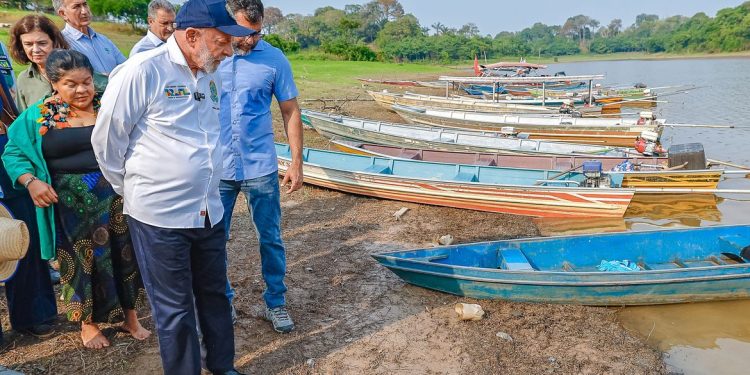 Lula defende reconstrução da BR 319, que corta a Amazônia