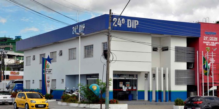 Polícia Civil prende homem por importunar sexualmente as colegas de trabalho