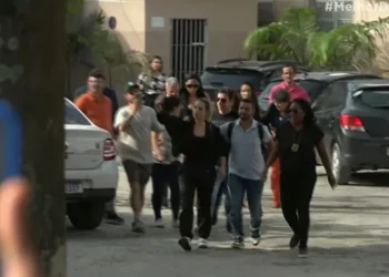 Deolane Bezerra é colocada em cela reservada em penitenciária de Pernambuco