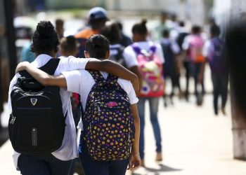 Maioria dos professores já presenciou racismo entre alunos, diz pesquisa