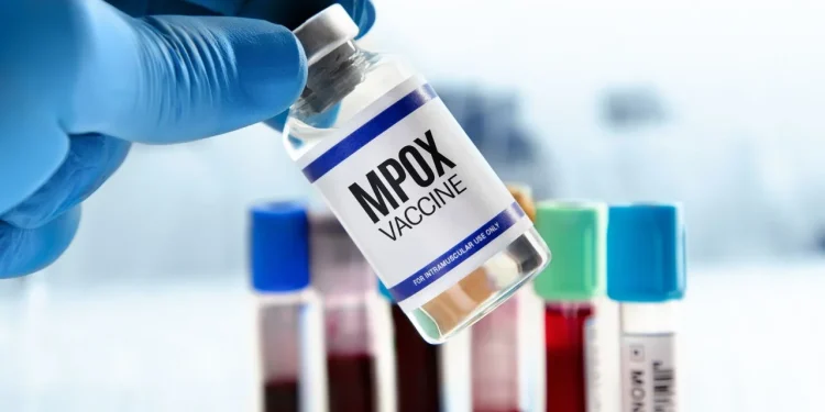 Organização Mundial da Saúde pré-qualifica primeira vacina contra mpox