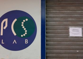 Polícia investiga laboratório por infecções por HIV no Rio