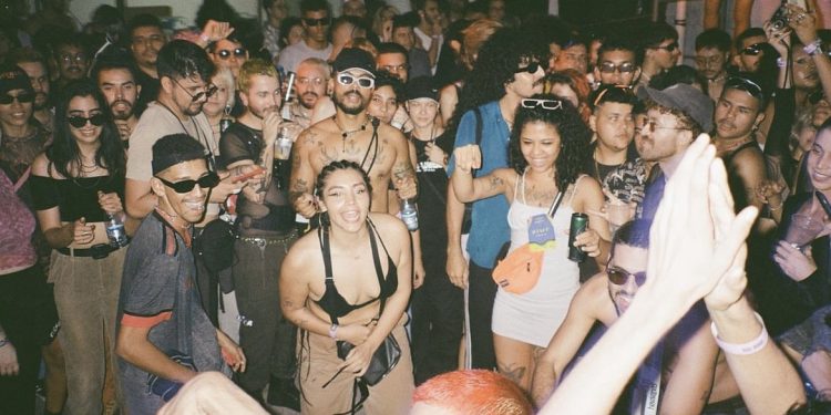 ‘Banana Frita’ comemora três anos com DJ Clementaum como atração nacional