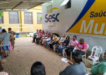 Unidade móvel ‘Sesc Saúde Mulher’ oferece exames gratuitos de mamografia e papanicolau