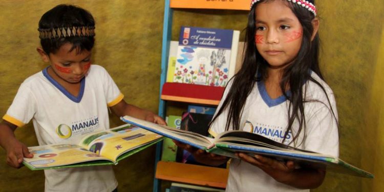 MPF aciona município de Manaus na Justiça para que resolva precariedades na educação indígena