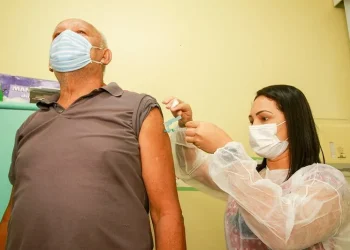 Prefeitura alerta público prioritário para fim da campanha de vacinação contra influenza em Manaus