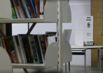 TSE: abstenção fica perto do total de eleitores ausentes na pandemia