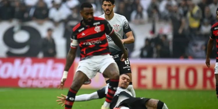 Flamengo segura empate e vai à final da Copa do Brasil
