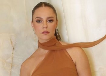 Paolla Oliveira registra boletim de ocorrência após perseguição e ameaças de fã