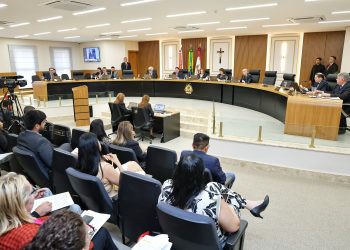 TCE-AM investiga possíveis irregularidades em transição da gestão em Beruri