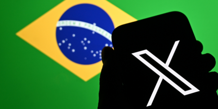 X paga multa e fica mais próximo de voltar ao ar; veja o que falta