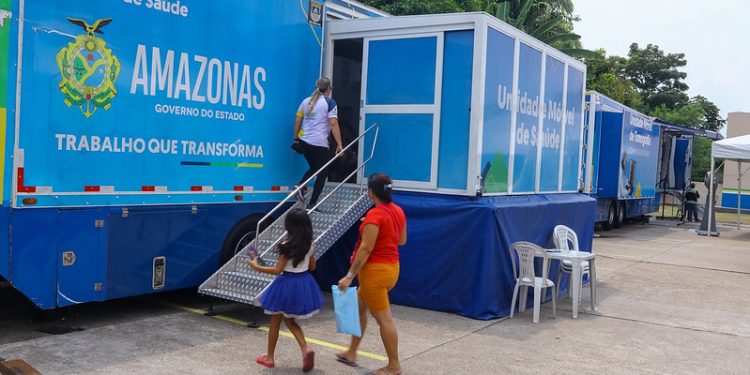 Carretas da Saúde do Governo do Amazonas ampliam atendimento nas zonas leste e sul de Manaus