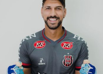 Manaus FC anuncia contratação do goleiro Vitor Luiz