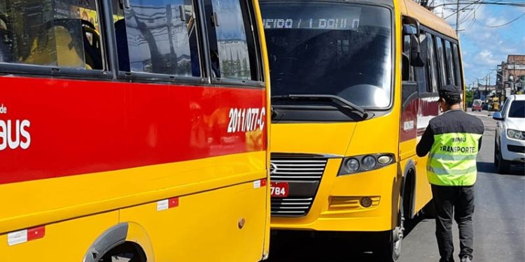 Governo e cooperativas definem cronograma de repasses do convênio do Passe Livre