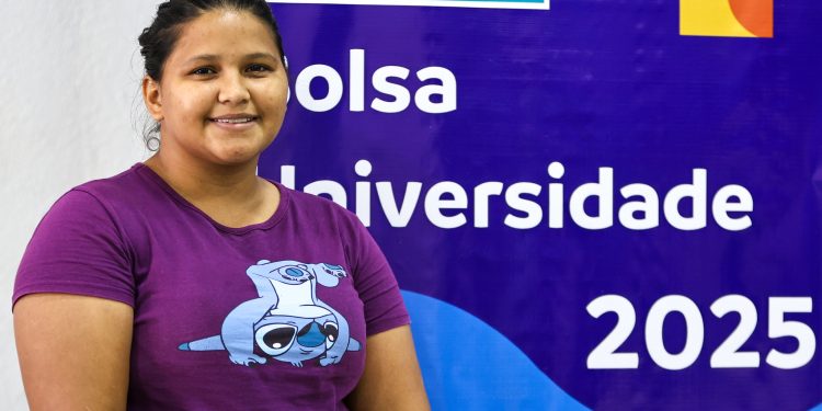 Prefeitura de Manaus lança edital do Programa Bolsa Universidade 2025 com 47 mil
