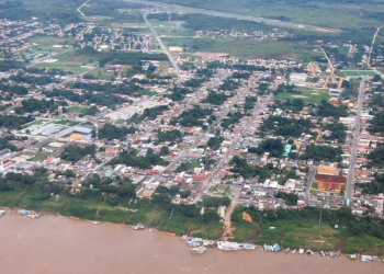 Bombeiros fazem buscas por avião que teria caído no interior do AM