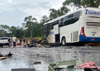 Governo do AM atualiza para quatro o número de pessoas mortas em acidente na AM-10