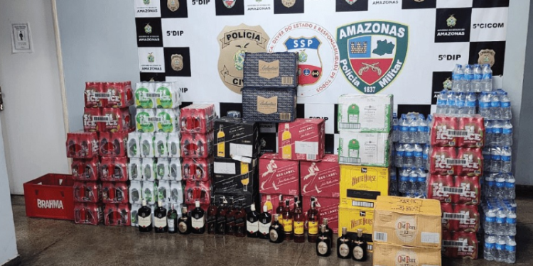 Homem é preso por desviar bebidas para festa do tráfico em Manaus