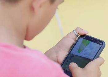 Projeto que restringe uso de celular em escolas é aprovado no Senado