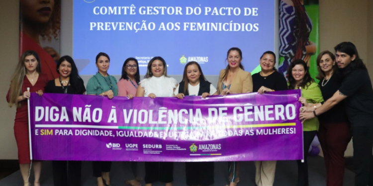 Governo do Amazonas instala comitê para monitorar e prevenir feminicídio