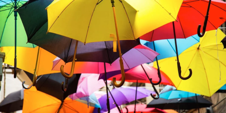 Guarda-chuvas e geleiras não serão permitidos no Réveillon de Manaus