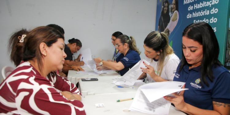 Reassentamento alcança 175 famílias das comunidades da Sharp e Manaus 2000