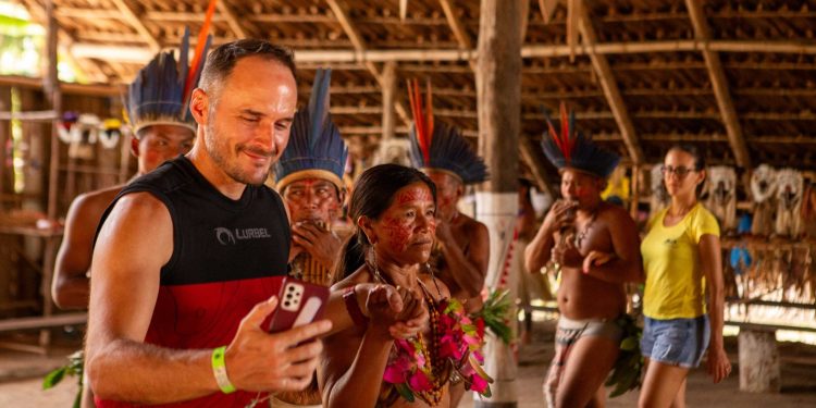 Chegada de turistas internacionais no Amazonas aumenta em 18,2% em 2024