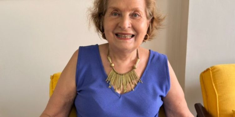 Violeta Loureiro vem a Manaus para abrir a ‘Roda de Conversa’ na Valer Teatro