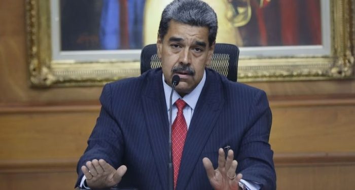 Brasil avaliou não mandar representante para a posse de Maduro na Venezuela
