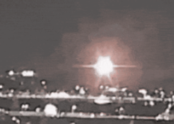 Acidente entre avião e helicóptero militar nos EUA deixa dezenas de mortos