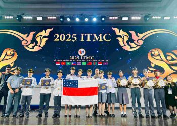 Estudantes do AM conquistam medalhas em Olimpíada Internacional de Matemática na Tailândia