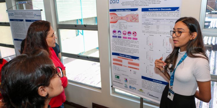 Hemoam abre inscrições para Programa de Iniciação Científica