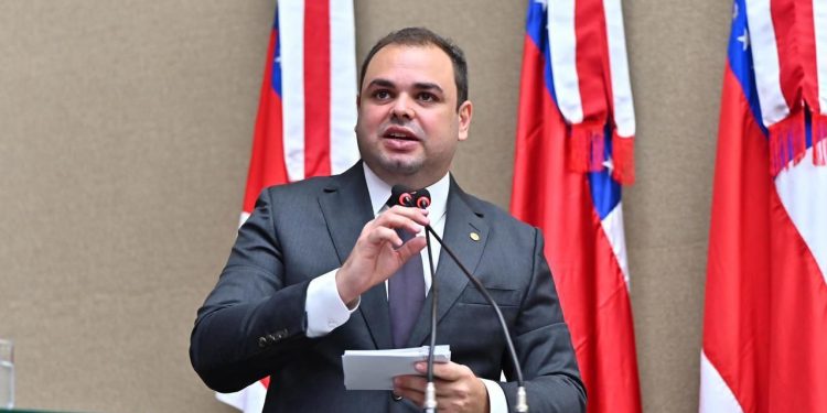 Cidade nega que Aleam irá reduzir jornada de trabalho de deputados