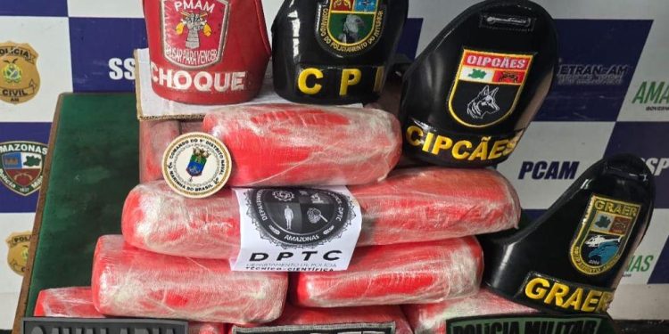 Base Arpão 1: Homem é preso com mais de R$ 500 mil em drogas escondidas em malas