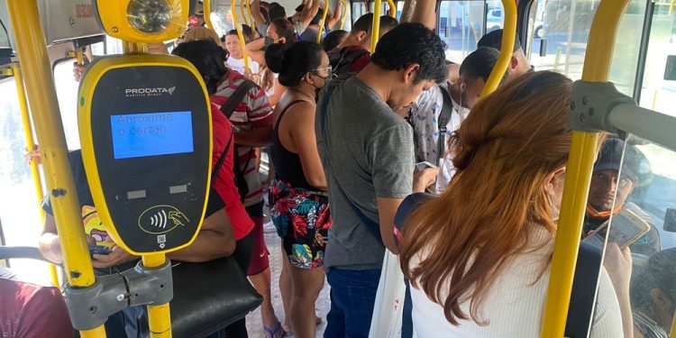 MPAM ingressa com ação para suspender aumento da tarifa de ônibus em Manaus