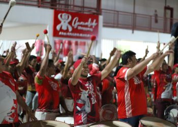 Ensaios do Carnaboi Vermelho e Branco agitam a Cidade Garantido