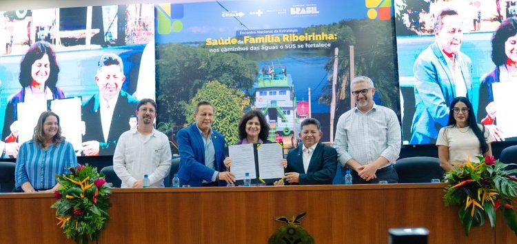 Ministra da Saúde anuncia reajuste de 30% no custeio das Equipes de Saúde da Família Ribeirinha