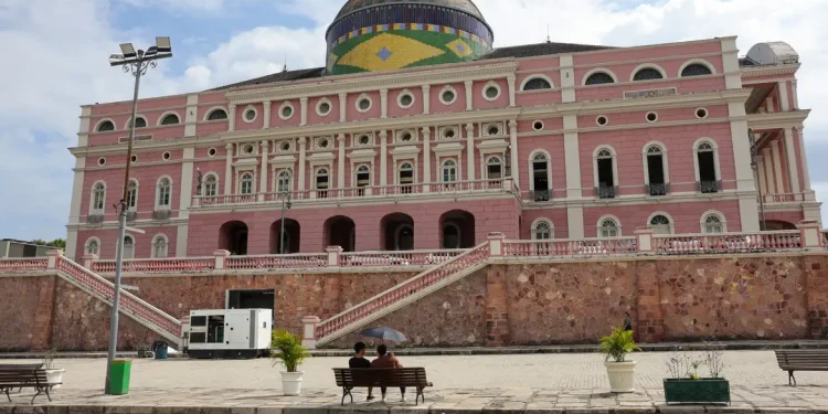 Teatro Amazonas pode se tornar patrimônio mundial