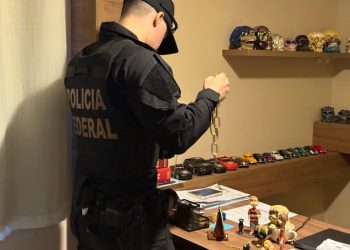 Milicianos são alvo de operação da PF por comércio de ouro ilegal no AM