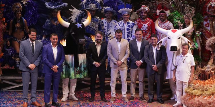 58º Festival de Parintins: trabalhadores destacam expectativa econômica e geração de emprego e renda