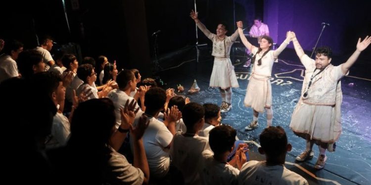 Dia Mundial do Teatro: projeto de cia amazonense busca fortalecer a arte