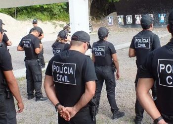 Justiça do AM nega pedido de sindicato para suspender lei sobre auxílio-moradia de policiais