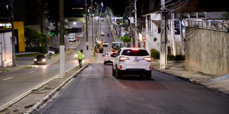 Trecho da avenida Maceió é liberado pela prefeitura após interdição para obras