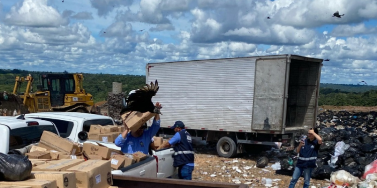 Adaf descarta 6,8 toneladas de alimentos com prazo de validade vencido
