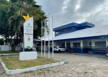 Em Parintins, assistente social é preso por abandono de incapaz da filha
