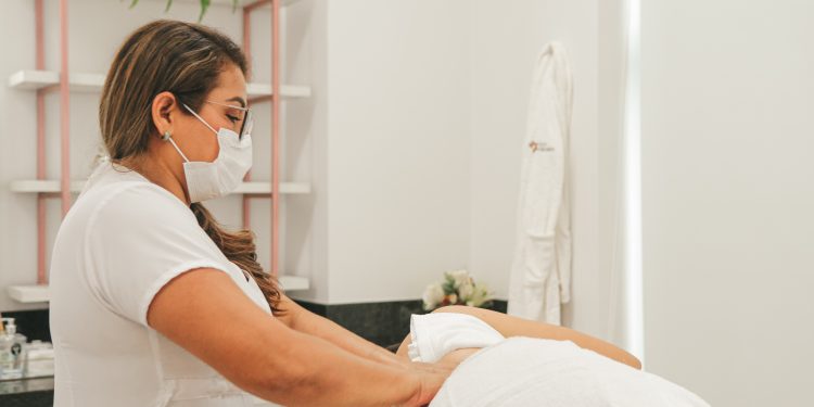 Credencial Sesc dá acesso a serviços de estética e bem-estar