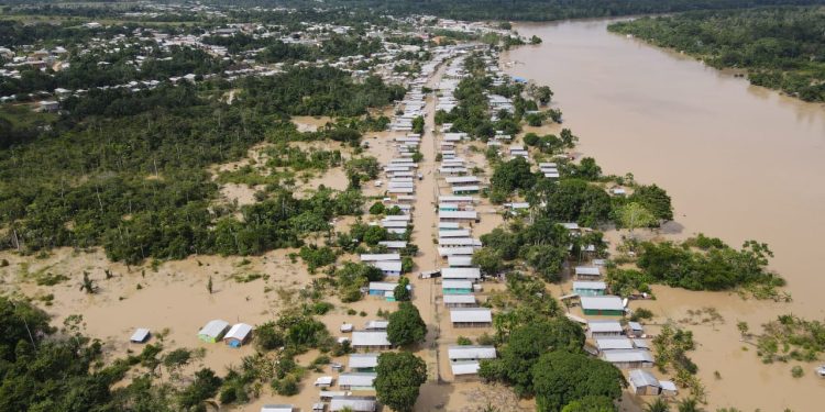 FVS alerta prefeitos do AM para a incidência de doenças relacionadas com a cheia
