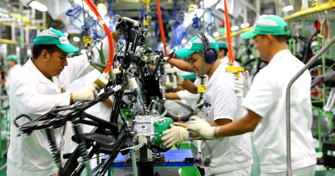 Atividade econômica brasileira cresce 0,4% em fevereiro