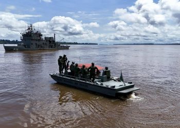 ‘Operação Ágata Amazônia’: Marinha intensifica ações no Rio Japurá